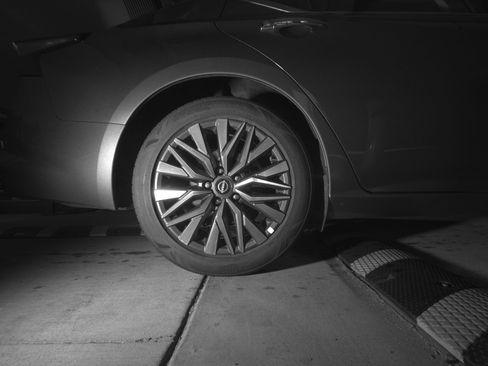 Used 2025 Nissan Altima 2.5 SV image 15