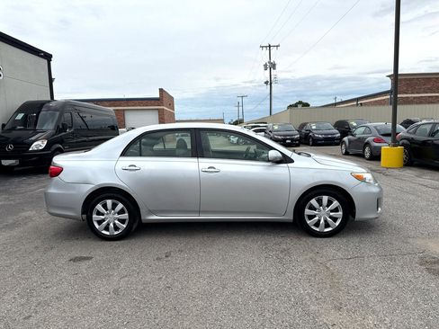 Used 2013 Toyota Corolla LE image 5