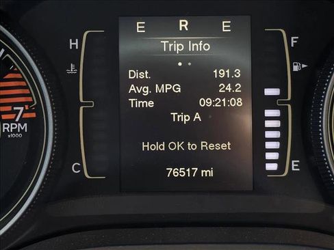 Used 2016 Jeep Cherokee Sport image 14