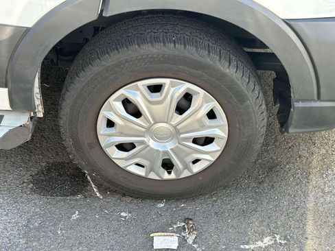 Used 2024 Ford Transit 250 T-250 130 Low Rf 9070 GVWR RW w/ Exterior Upgrade Package image 6