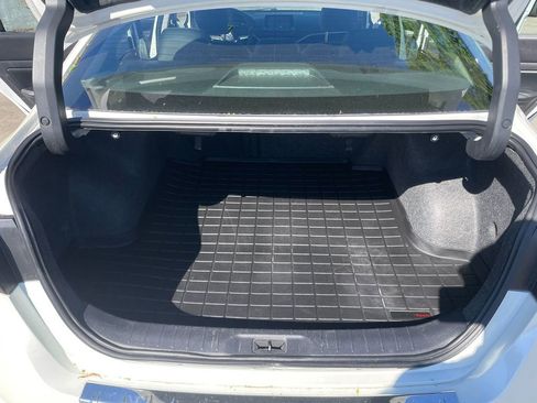 Used 2020 Nissan Altima 2.0 Platinum FWD image 25