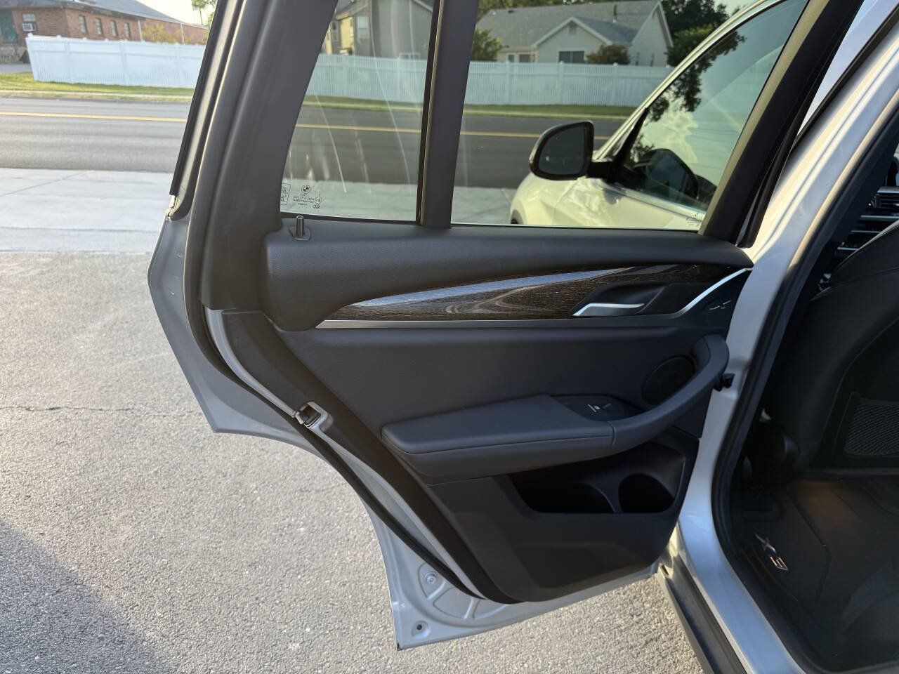 Used 2019 BMW X3 xDrive30i w/ Driving Assistance Package AWD/4WD image 15
