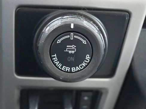 Used 2020 Ford F150 Lariat w/ Equipment Group 502A Luxury AWD/4WD image 34