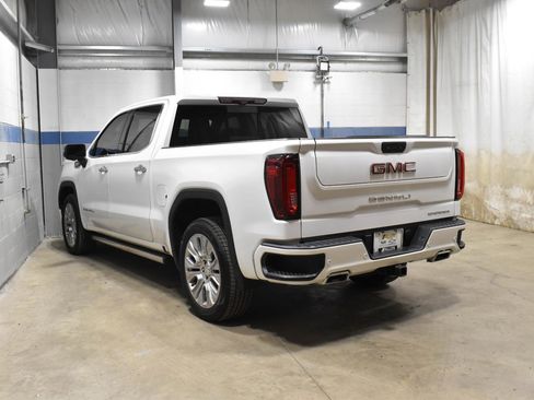 Used 2021 GMC Sierra 1500 Denali w/ Denali Ultimate Package AWD/4WD image 27