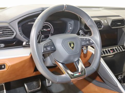 Used 2019 Lamborghini Urus image 6