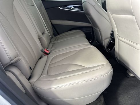 Used 2022 Lincoln Nautilus Reserve w/ Equipment Group 201A image 35