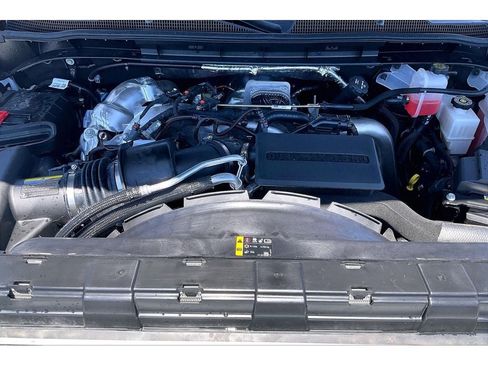 Used 2026 Chevrolet Silverado 3500 High Country w/ Technology Package AWD/4WD image 12