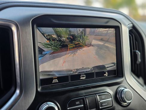 Used 2021 GMC Sierra 1500 SLT image 38