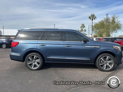 Used 2019 Lincoln Navigator Reserve image 8