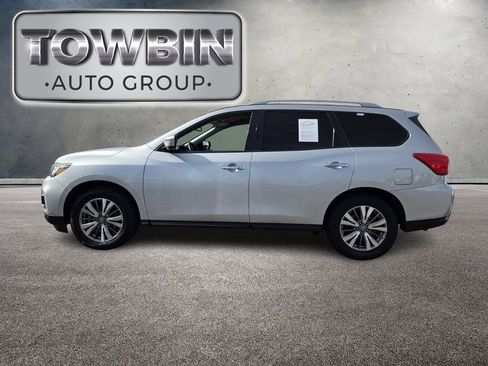 Used 2020 Nissan Pathfinder SL image 8