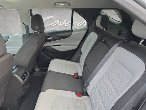 Used 2024 Chevrolet Equinox LT FWD image 23