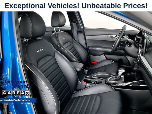 Used 2023 Kia Forte GT-Line w/ GT-Line Premium Package FWD image 8