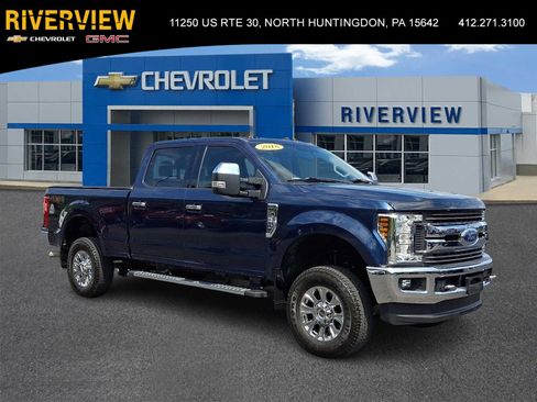 Used 2018 Ford F250 XLT w/ XLT Premium Package AWD/4WD image 1