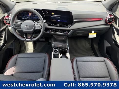 New 2026 Chevrolet Equinox RS w/ Safety and Technology Package AWD/4WD image 12