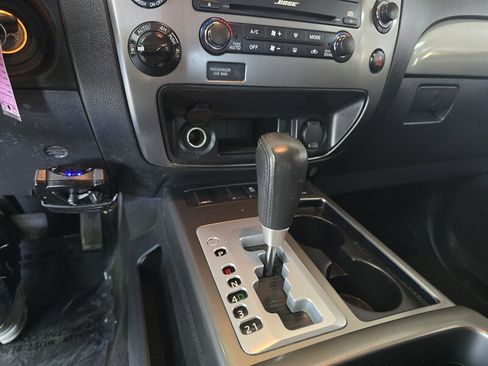 Used 2012 Nissan Armada SV AWD/4WD image 24