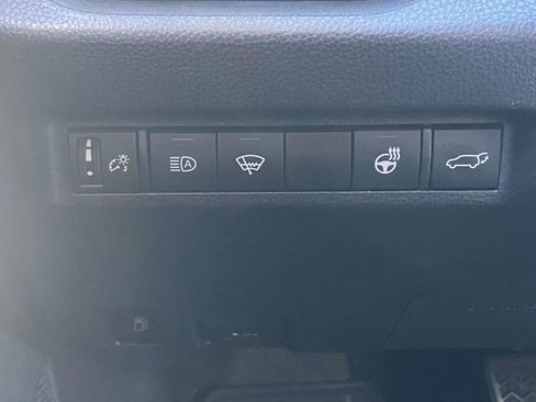 Used 2020 Toyota RAV4 XSE image 22