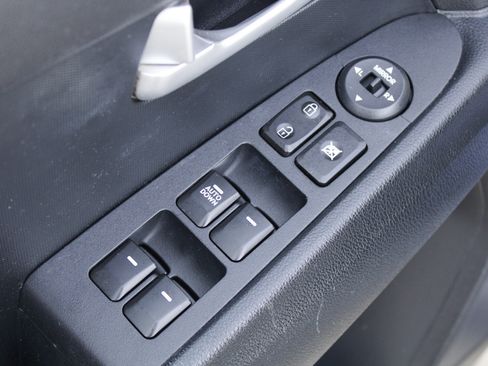 Used 2016 Kia Sportage LX AWD/4WD image 13