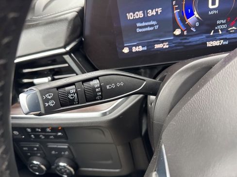 Used 2025 Chevrolet Tahoe Z71 image 18