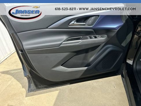 Used 2024 Chevrolet Equinox EV LT FWD image 21