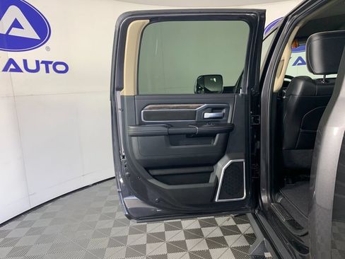Used 2020 RAM 2500 Laramie AWD/4WD image 30