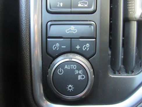 Used 2020 Chevrolet Silverado 1500 LT w/ Trailering Package image 33