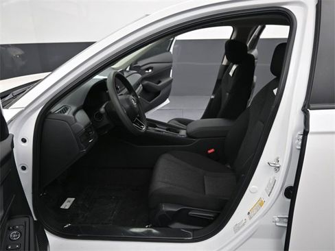 New 2025 Honda Accord LX image 3