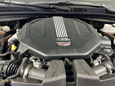 Used 2021 Cadillac CT5 Premium Luxury RWD image 30