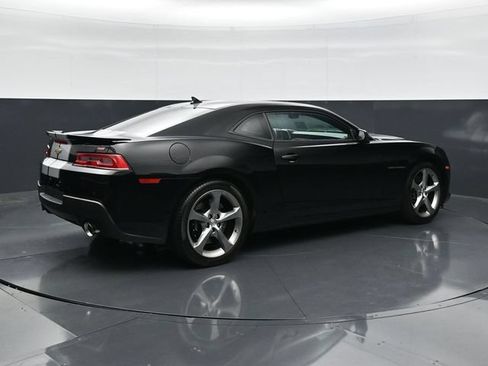 Used 2014 Chevrolet Camaro SS w/ RS Package RWD image 2