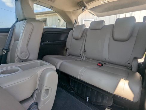 Used 2018 Honda Odyssey EX-L image 17