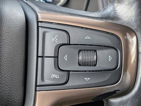 Used 2022 Chevrolet Tahoe High Country image 16