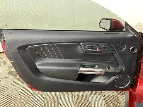 Used 2015 Ford Mustang GT Premium image 16