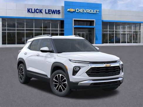 New 2026 Chevrolet TrailBlazer LT w/ Driver Confidence Package AWD/4WD image 7