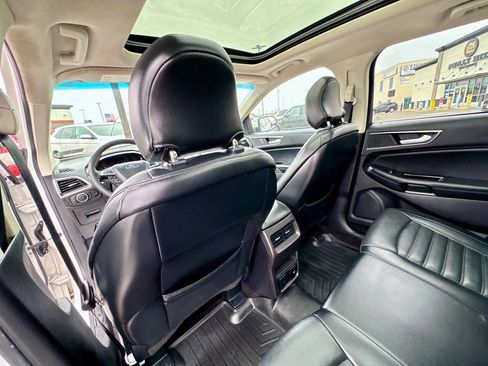 Used 2016 Ford Edge SEL w/ Equipment Group 201A image 25