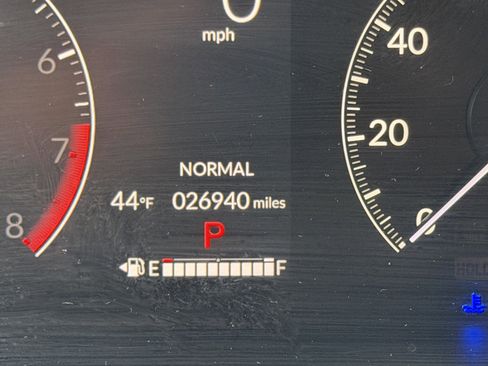 Used 2024 Honda HR-V LX image 21