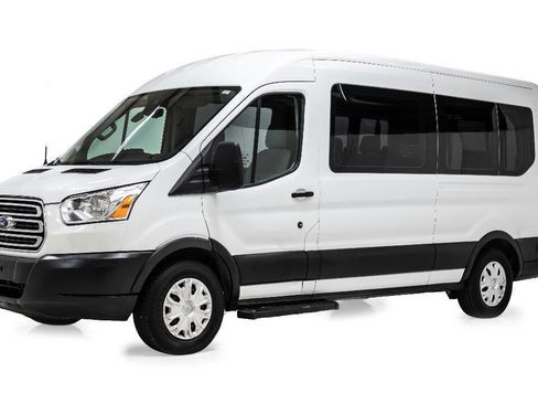 Used 2019 Ford Transit 350 XLT RWD image 2