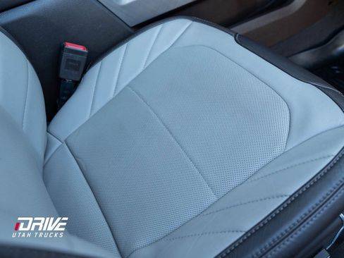 Used 2019 Ford F350 Limited image 20