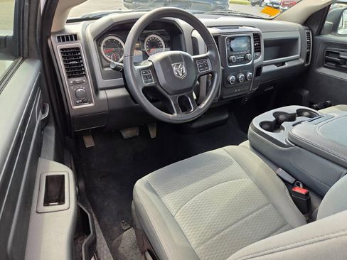 Used 2020 RAM 1500 Tradesman w/ Popular Equipment Group RWD image 12