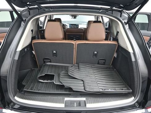 Used 2025 Acura MDX w/ Advance Package image 18