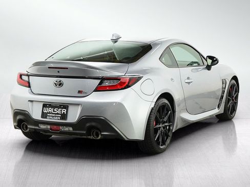 Used 2025 Toyota GR86 Premium w/ Performance Package RWD image 5