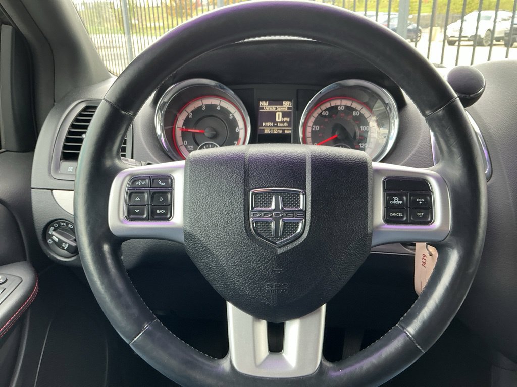 Used 2016 Dodge Grand Caravan R/T w/ Driver Convenience Group FWD image 19