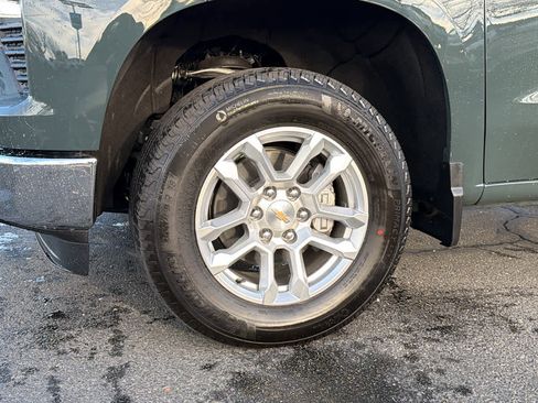 New 2026 Chevrolet Silverado 1500 LT image 9