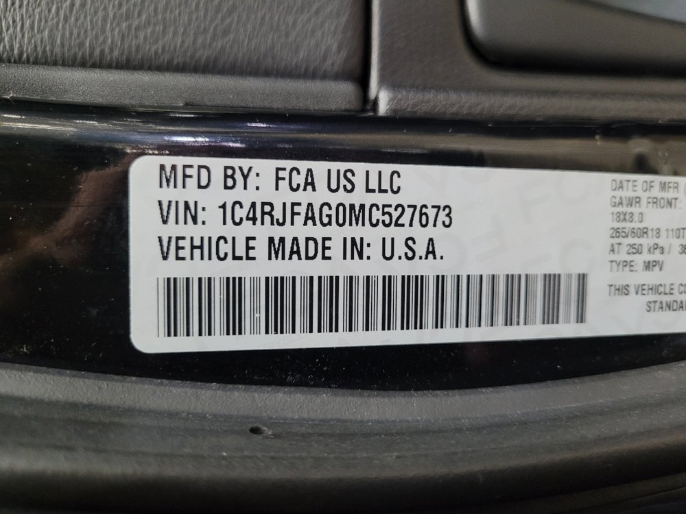 Used 2021 Jeep Grand Cherokee Laredo AWD/4WD image 33