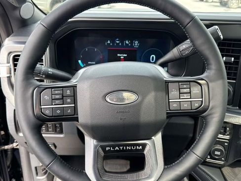 New 2025 Ford F250 Platinum image 20