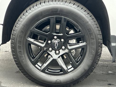 Used 2025 Chevrolet Silverado 1500 Custom w/ Rally Edition image 43