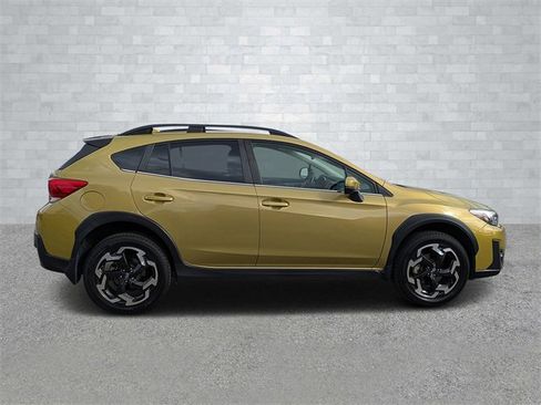 Used 2022 Subaru Crosstrek 2.5i Limited w/ Moonroof Package 2 image 4