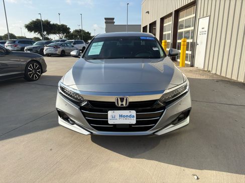 Certified 2021 Honda Accord Touring image 3