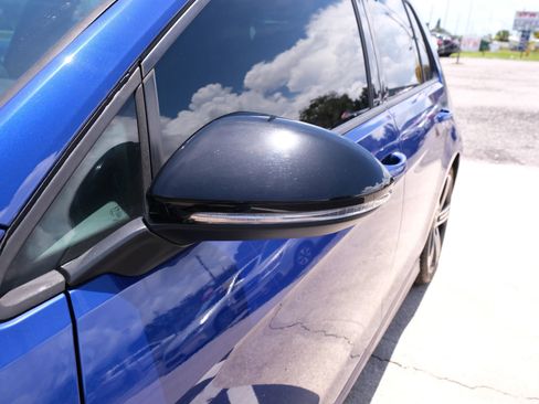 Used 2016 Volkswagen Golf R 4-Door image 14