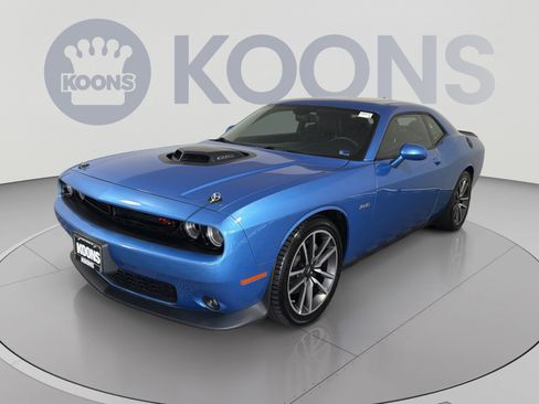 Used 2023 Dodge Challenger R/T w/ Plus Package RWD image 1