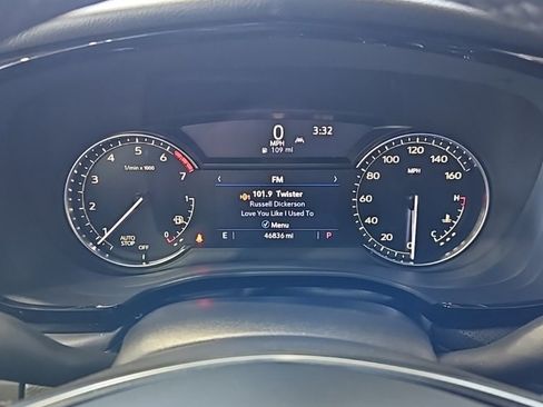 Used 2023 Cadillac XT5 Luxury image 32