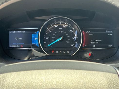 Used 2017 Ford Explorer Limited w/ Class II Trailer Tow Package FWD image 22